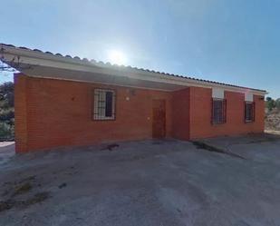 Vista exterior de Casa o xalet en venda en Olesa de Montserrat amb Piscina