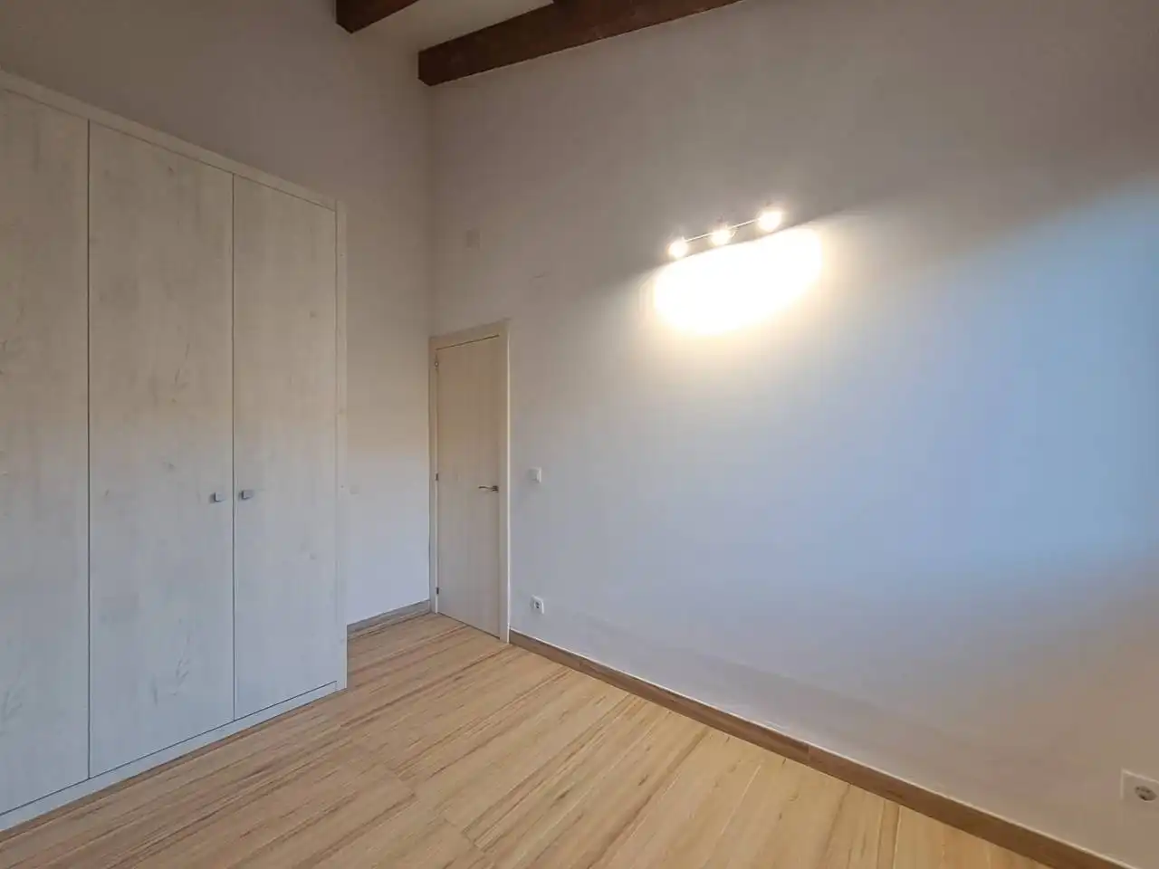 Dormitori de Casa o xalet en venda en Villalonquéjar