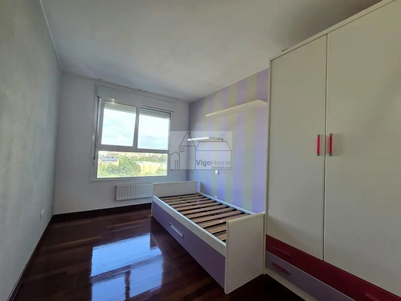 Bedroom of Flat for sale in Vigo   with Heating, Parquet flooring and Storage room