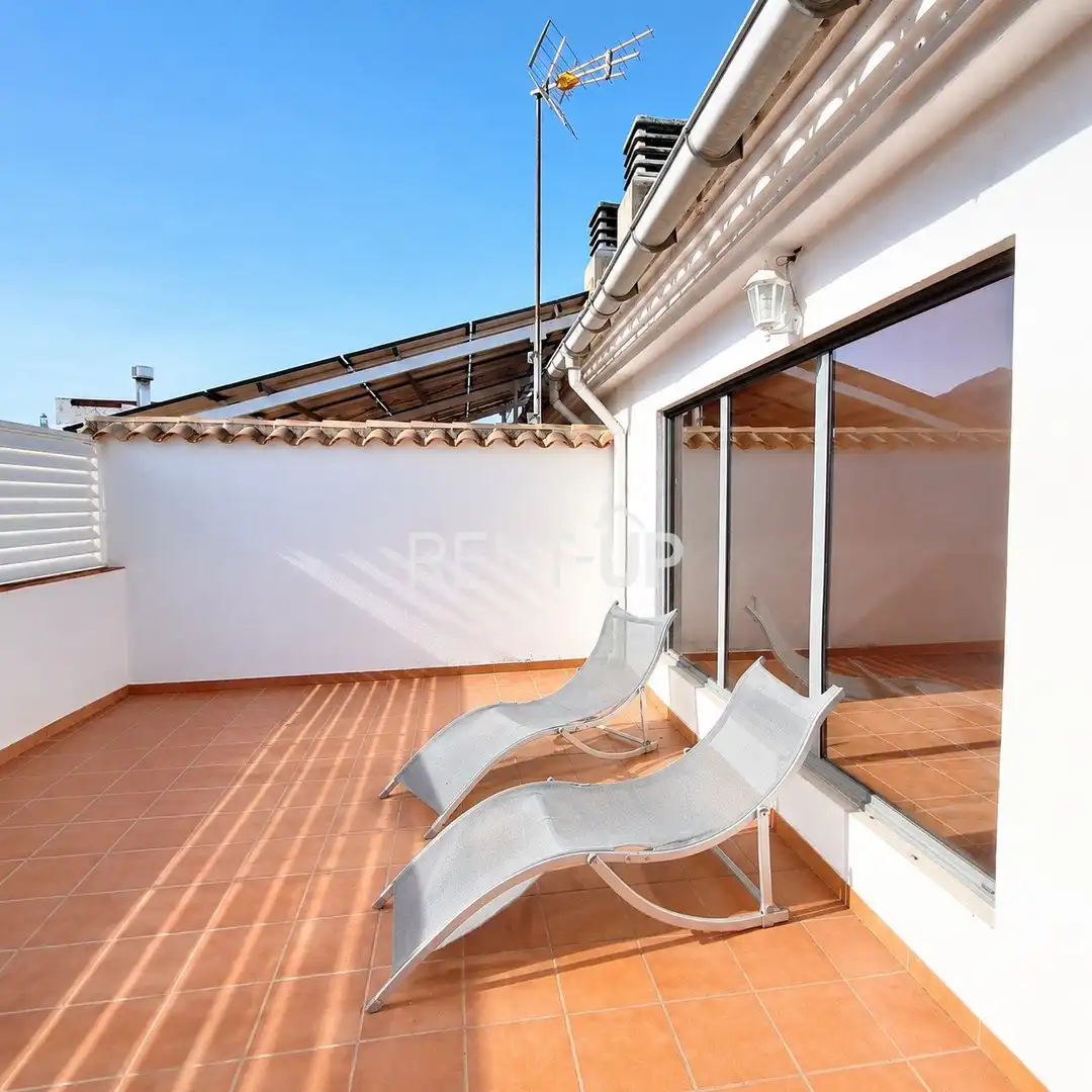 Terraza de Casa adosada en venta en Novelé  / Novetlè con Aire acondicionado, Terraza y Trastero
