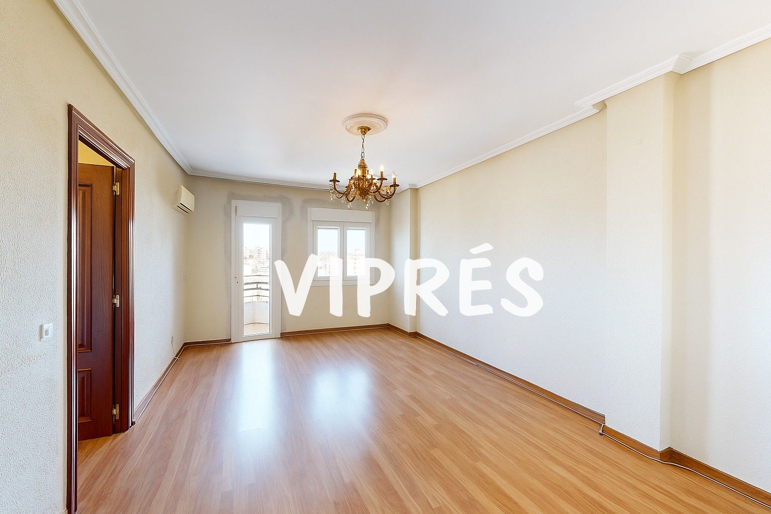 Dining room of Flat for sale in Cáceres Capital  with Air Conditioner, Heating and Terrace