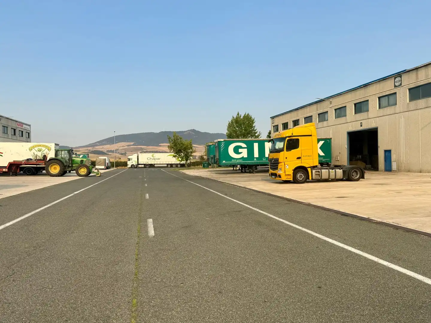 Vista exterior de Nave industrial de alquiler en Valle de Elorz / Elortzibar con Calefacción y Alarma