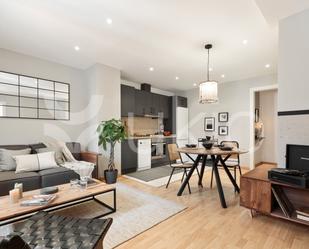 Sala d'estar de Apartament de lloguer en  Barcelona Capital amb Moblat, Forn i Rentadora