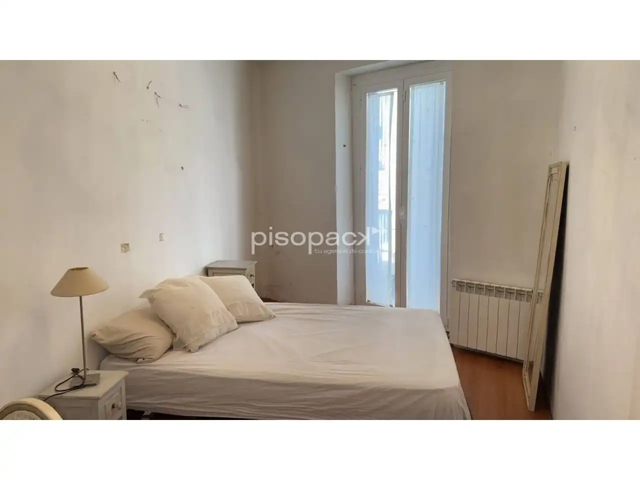 Bedroom of Flat for sale in  Pamplona / Iruña  with Heating, Parquet flooring and Storage room