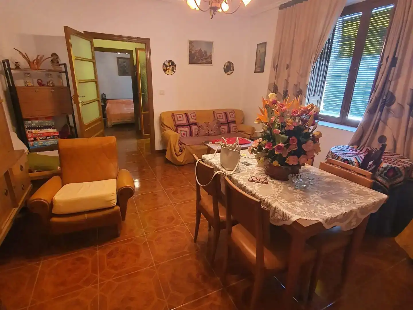 Sala d'estar de Casa o xalet en venda en Elche de la Sierra