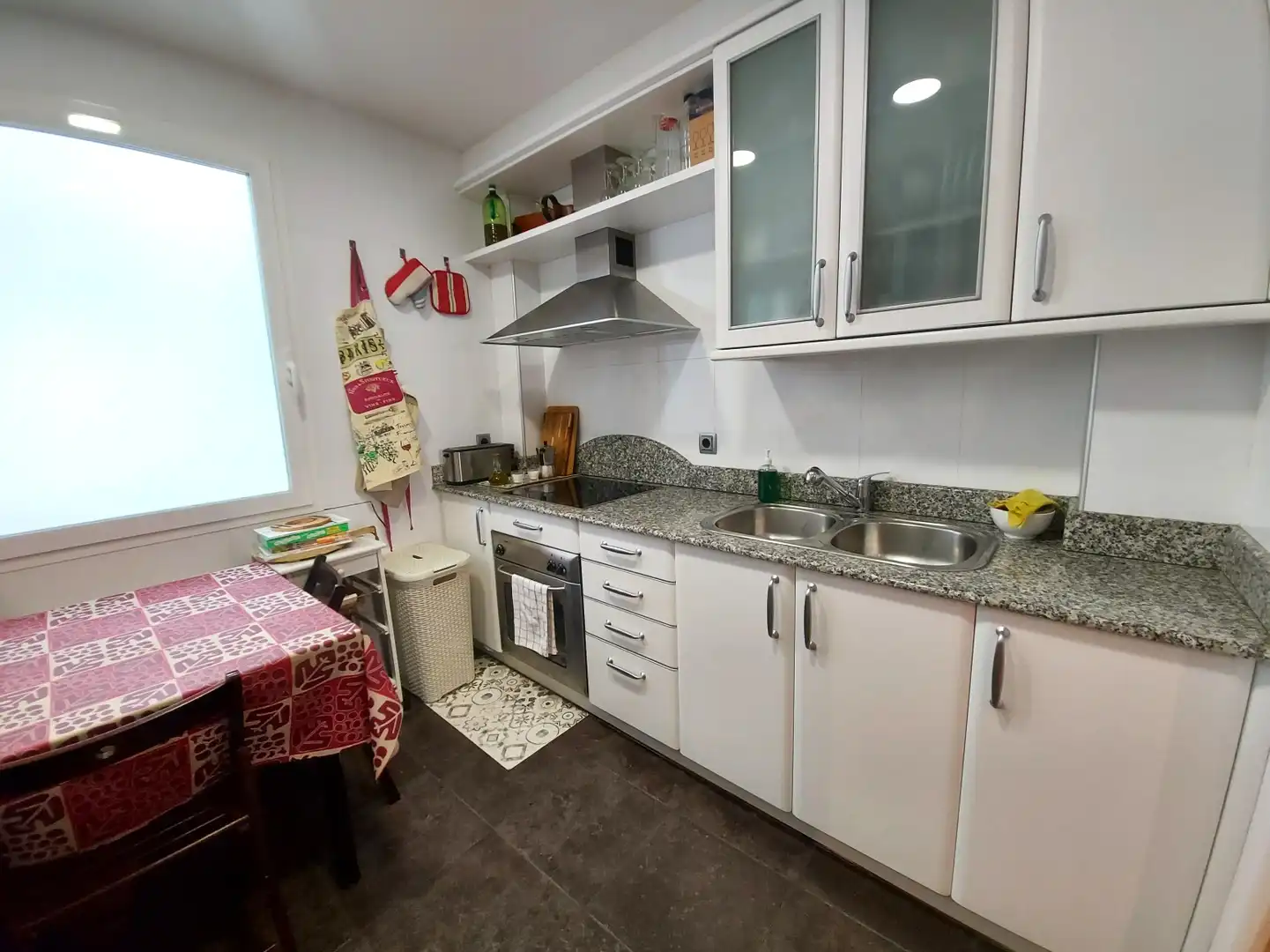 Kitchen of Flat for sale in  Logroño  with Heating, Parquet flooring and Balcony