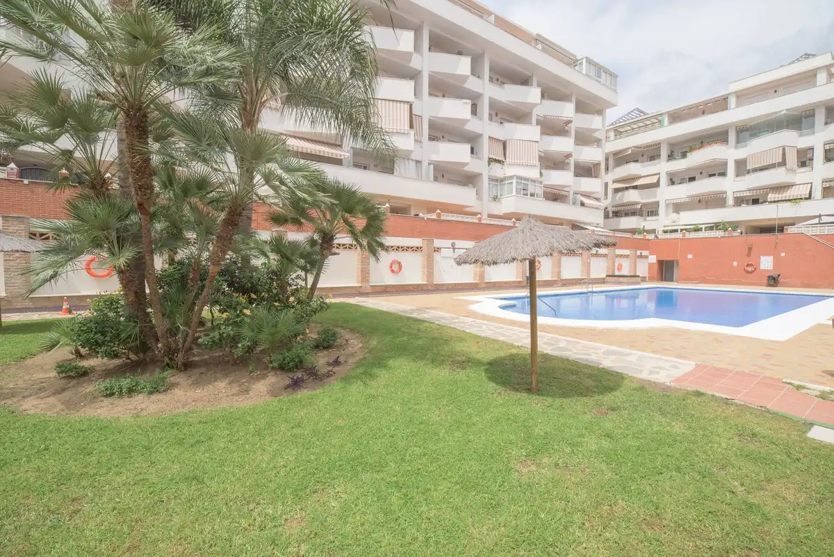 Wohnung mit Terrasse zum Verkauf in Calle Parque Central 5
