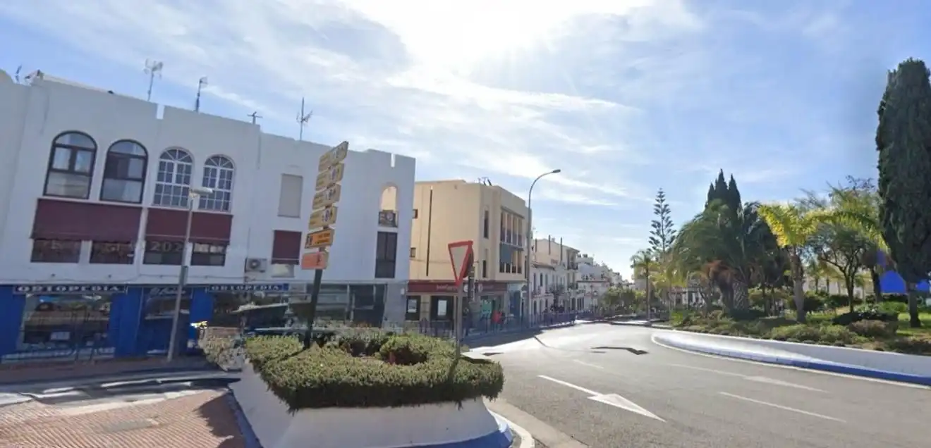 Außenansicht von Wohnung zum Verkauf in Nerja mit Klimaanlage, Möbliert und Balkon