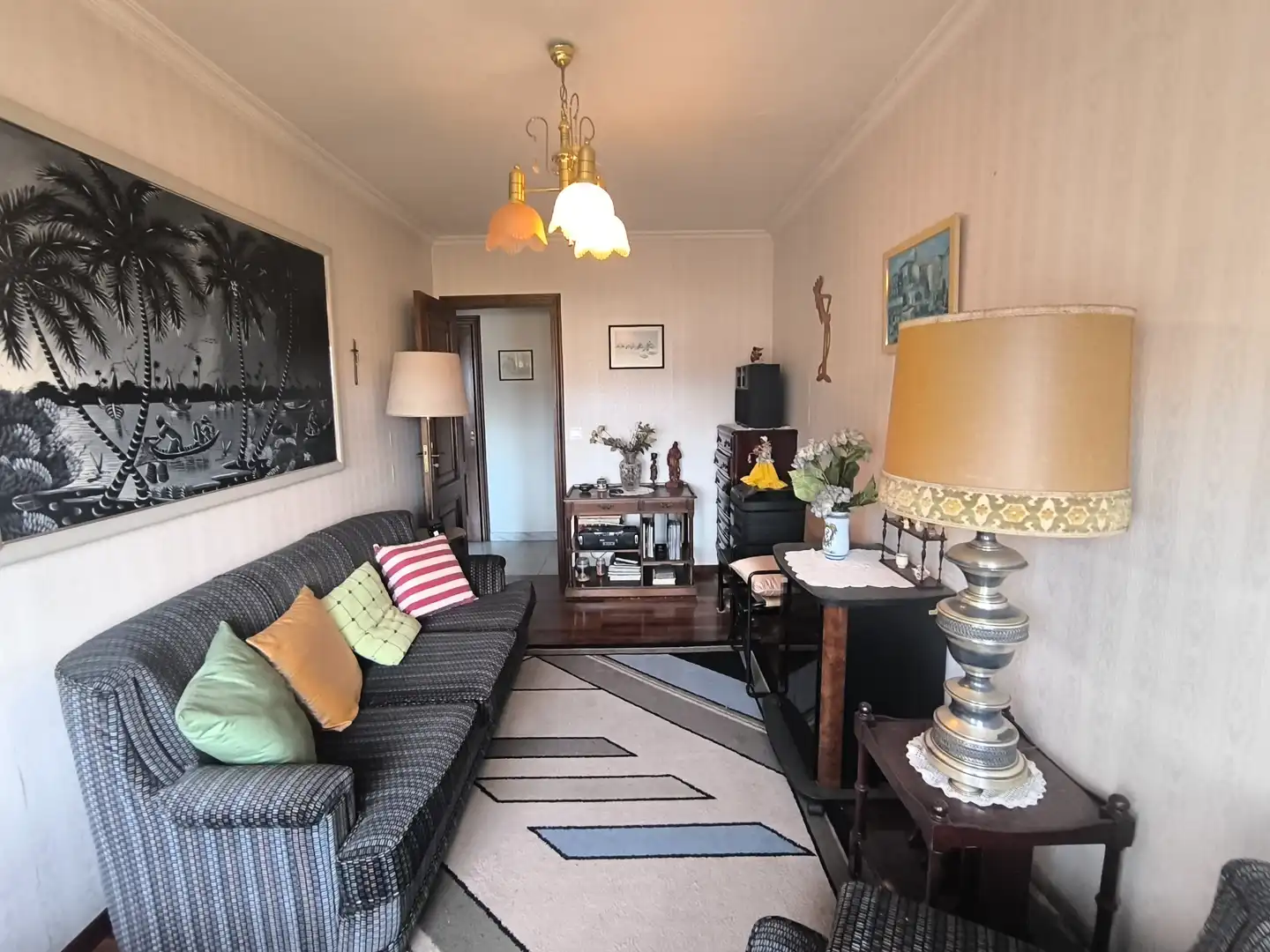 Sala de estar de Piso en venta en Pontevedra Capital  con Calefacción, Parquet y Trastero
