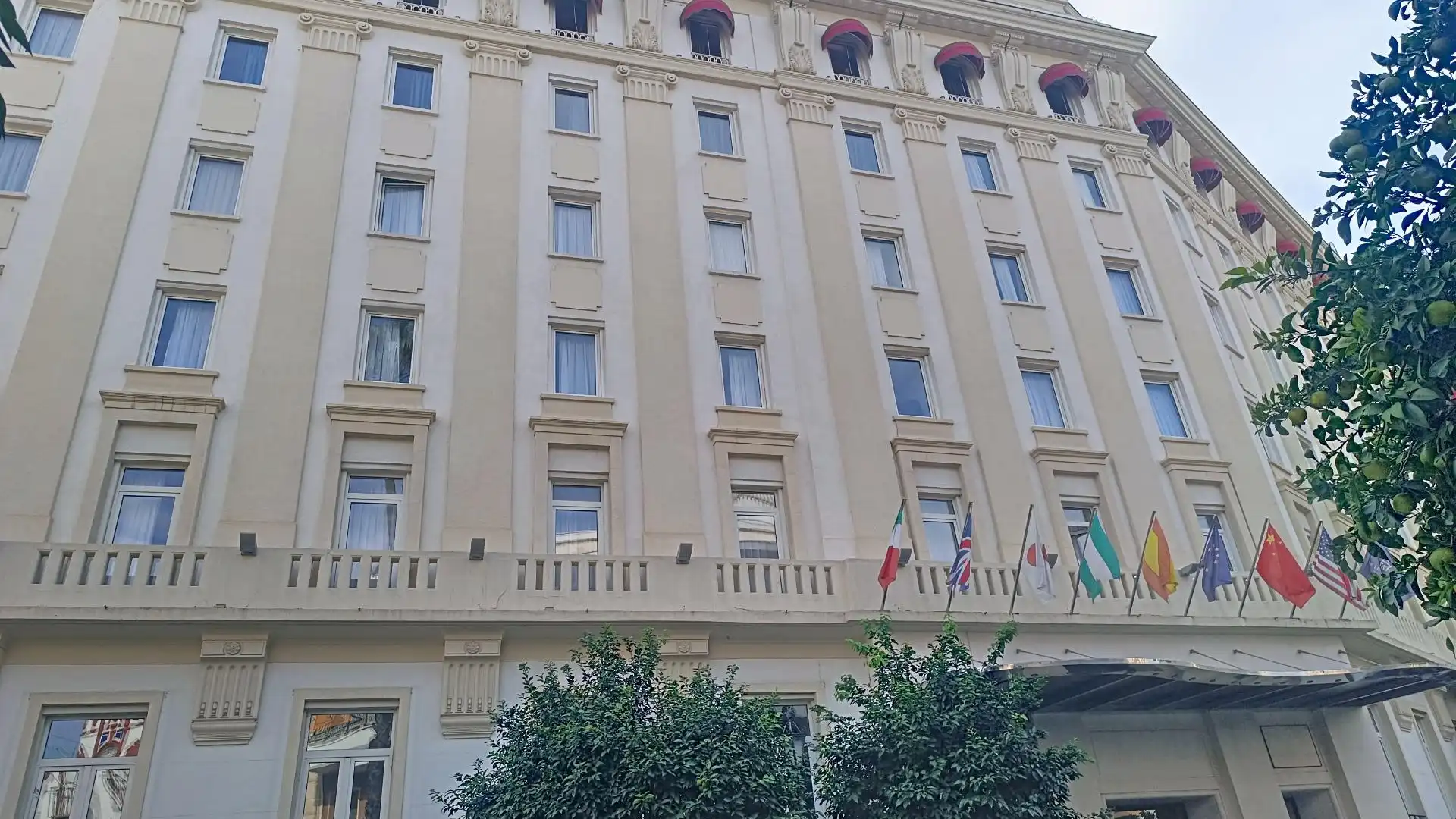 Exterior view of Flat for sale in  Sevilla Capital  with Air Conditioner and Furnished