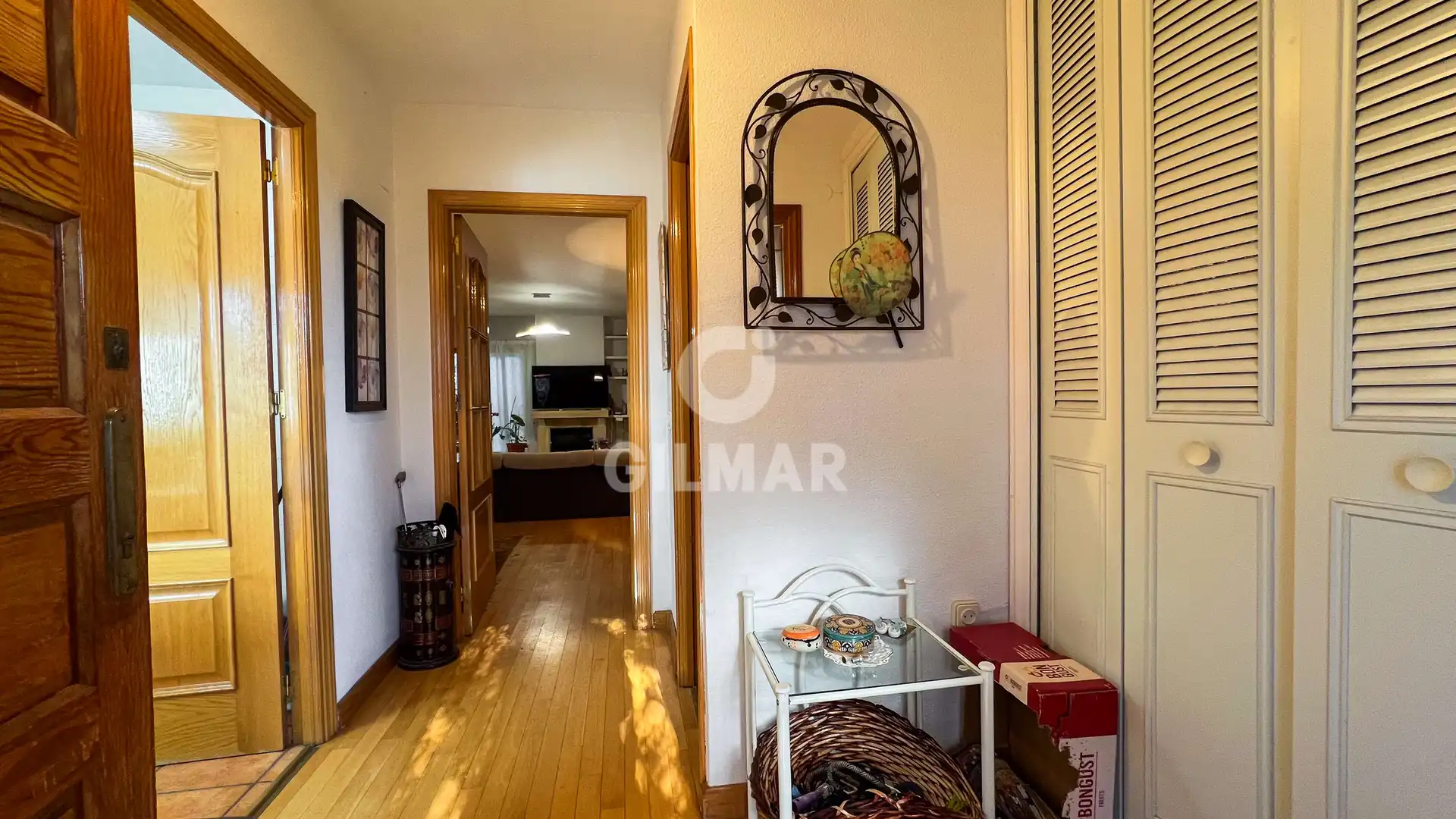 Casa adosada en venta en Collado Mediano con Calefacción, Jardín privado y Piscina