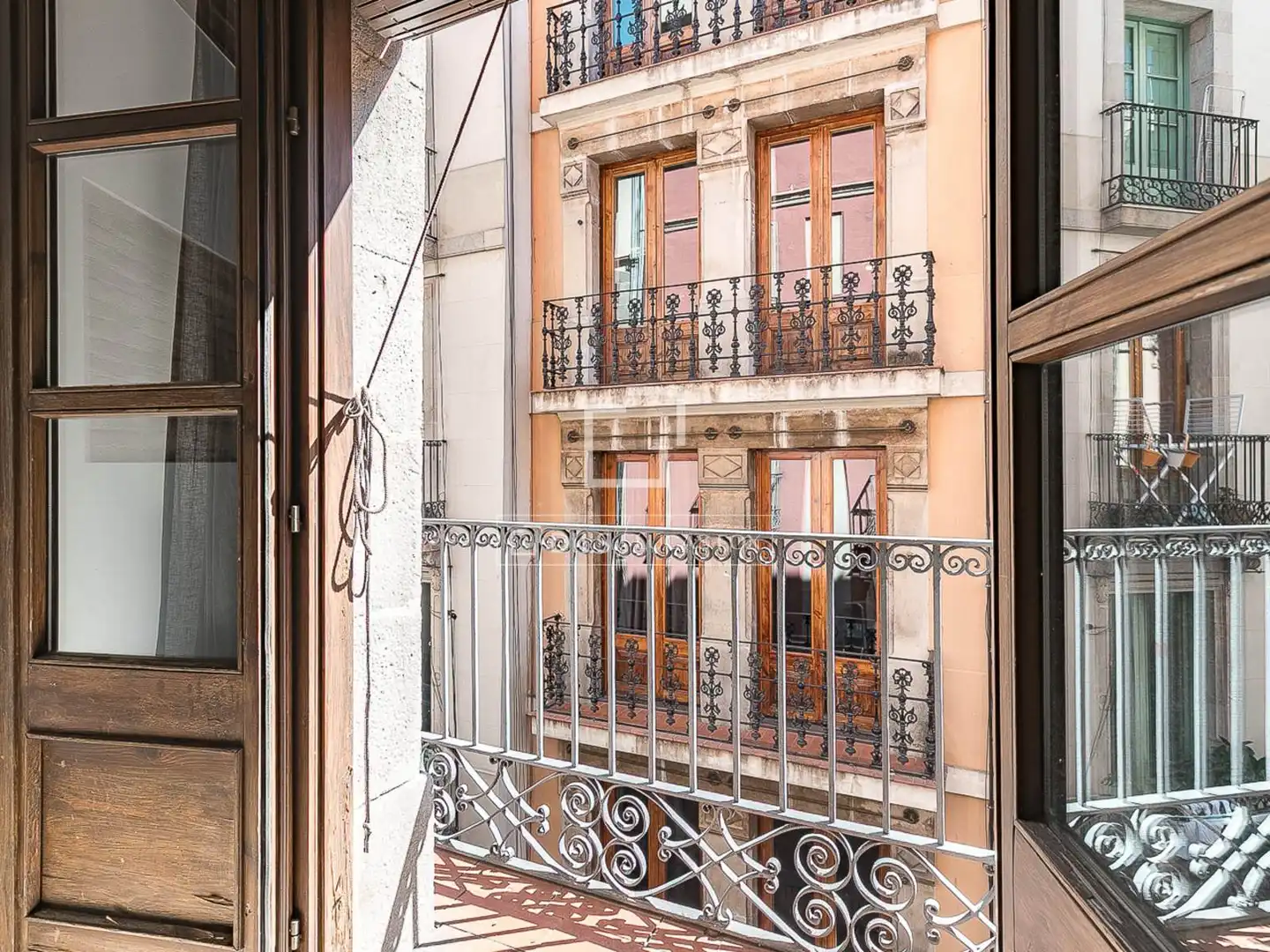 Balcony of Flat for sale in Barcelona  with Air Conditioner, Heating and Furnished