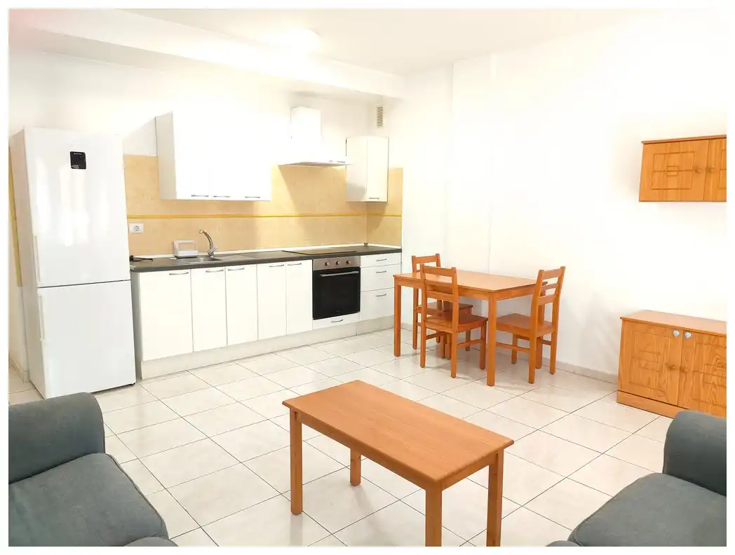 Cocina de Piso de alquiler en Las Palmas de Gran Canaria con Amueblado