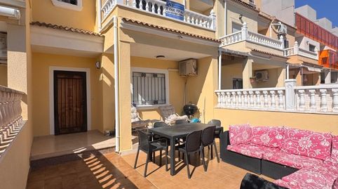 Foto 3 de Casa adosada en venda a Lomas de Cabo Roig - Los Dolses, Orihuela
