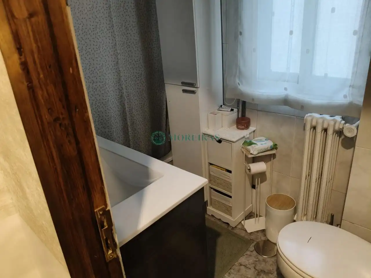 Bathroom of Duplexes for sale in Ourense Capital   with Air Conditioner, Heating and Furnished