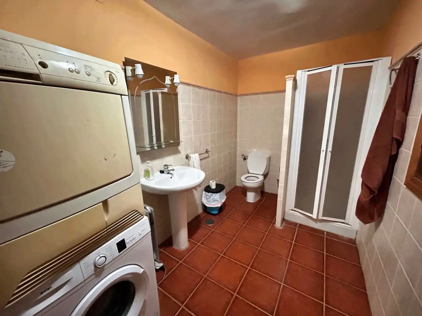 Baño de Finca rústica en venta en Masegoso con Aire acondicionado y Calefacción
