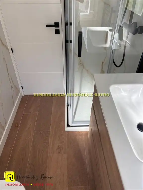 Piso de alquiler en San Bernardo