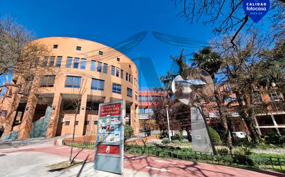 Vista exterior de Pis en venda en Coslada amb Aire condicionat, Calefacció i Parquet