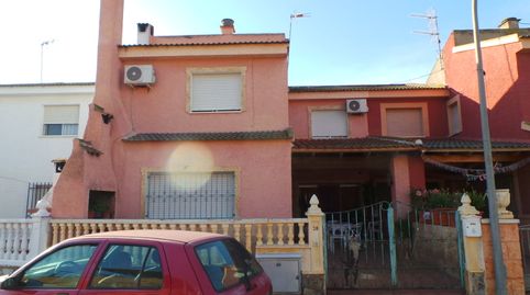 Solvia Inmobiliaria  Chalet adosado Almoradí