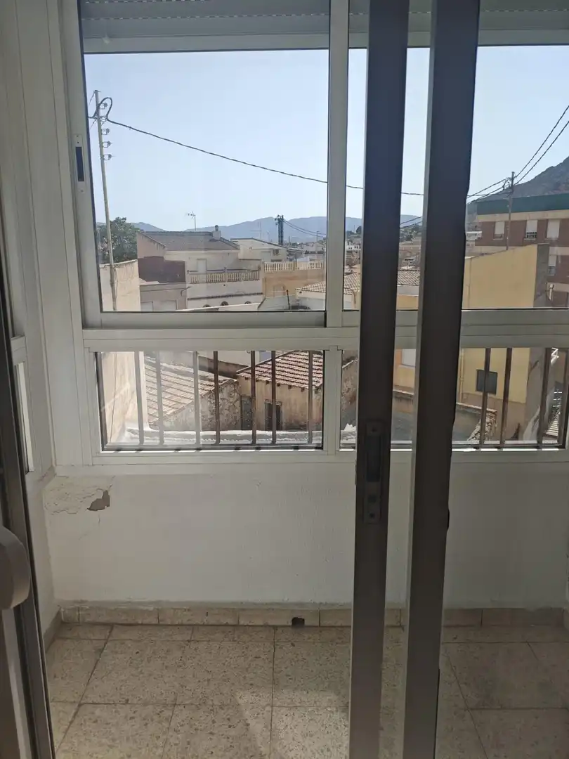 Terrassa de Pis de lloguer en Elda amb Aire condicionat, Moblat i Balcó