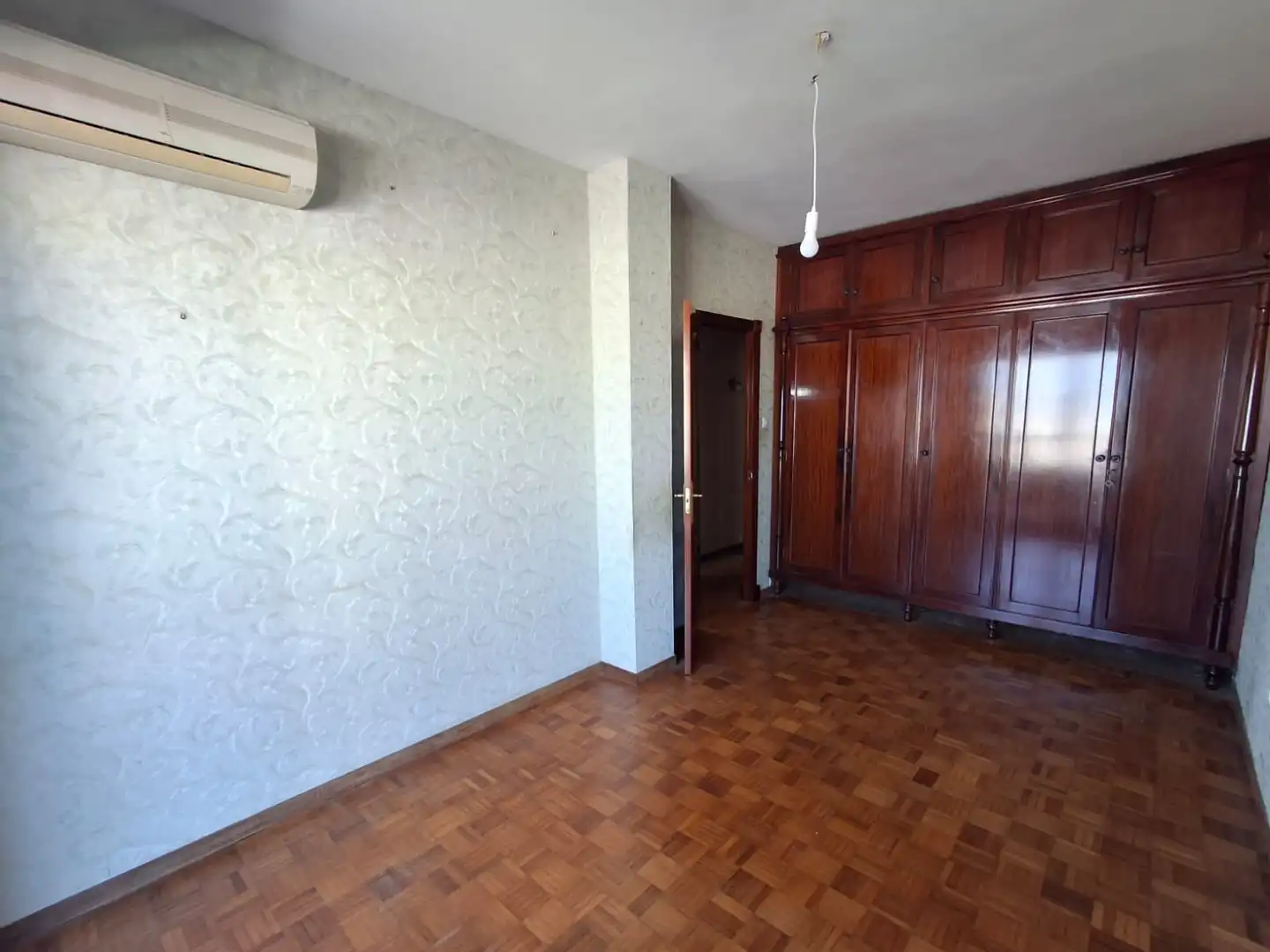 Bedroom of Attic for sale in Cádiz  with Air Conditioner, Terrace and Community pool