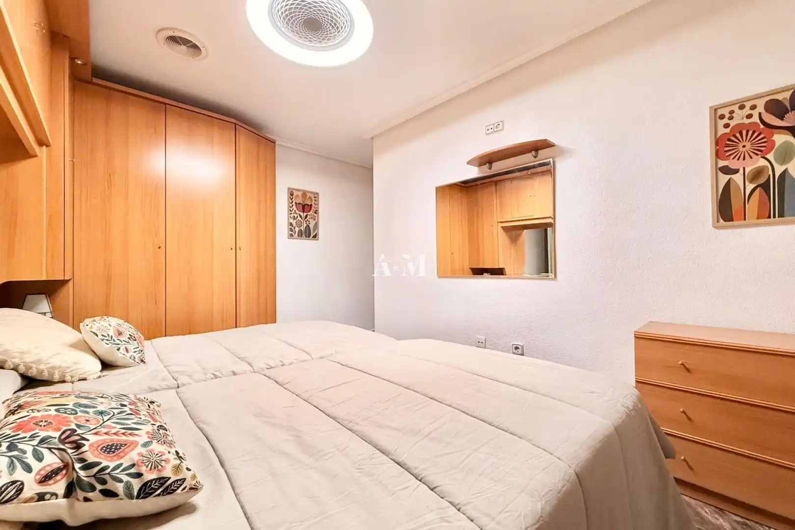 Schlafzimmer von Wohnung zur Miete in Elche ciudad