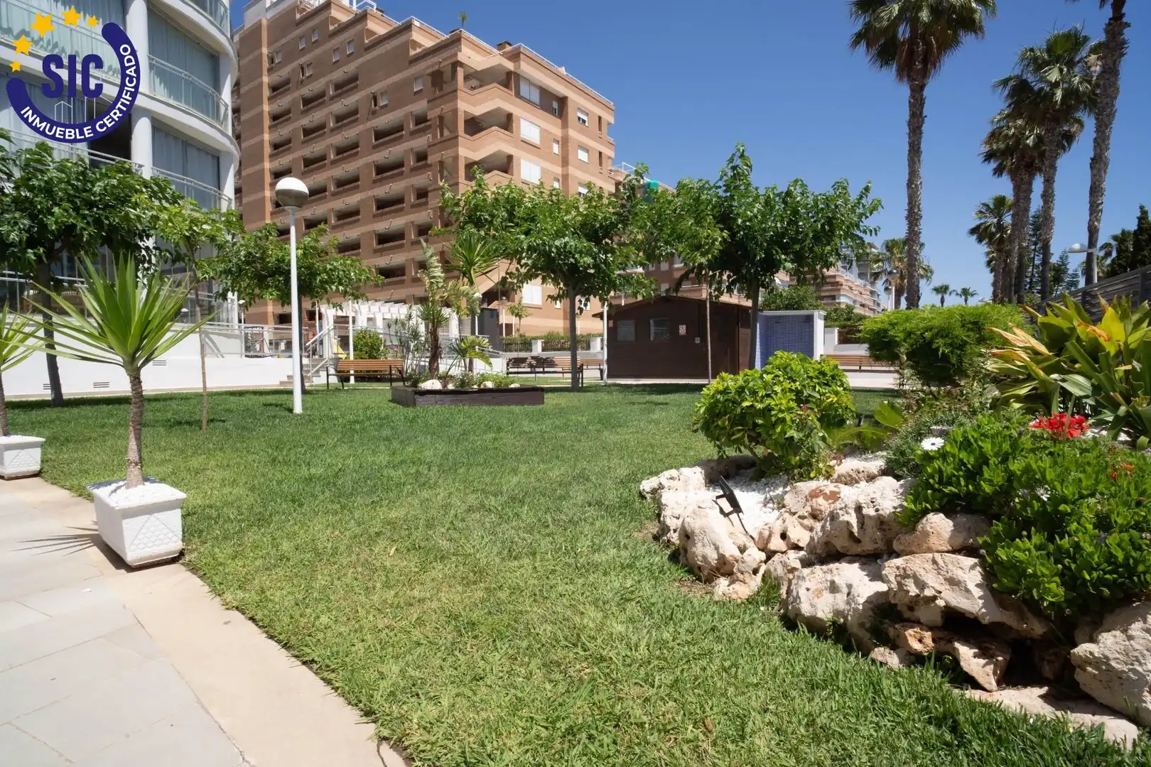 Vista exterior de Apartament en venda en Oropesa del Mar / Orpesa amb Aire condicionat, Jardí privat i Terrassa