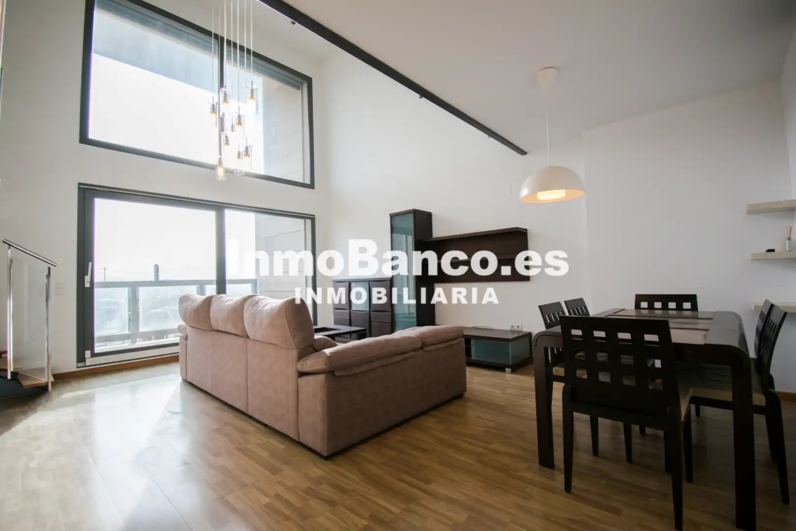 Appartamento con piscina in affitto a Avenida de las Jacarandas, imagen 2