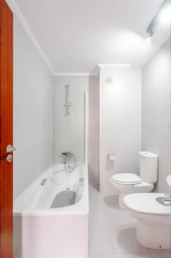 Flat with terrace for sale in Calle MANOLO QUIROS 2, imagen 17