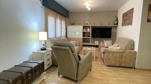 Foto 2 de Piso en venta en Del Pintor Manuel Viola, La Jota, Zaragoza