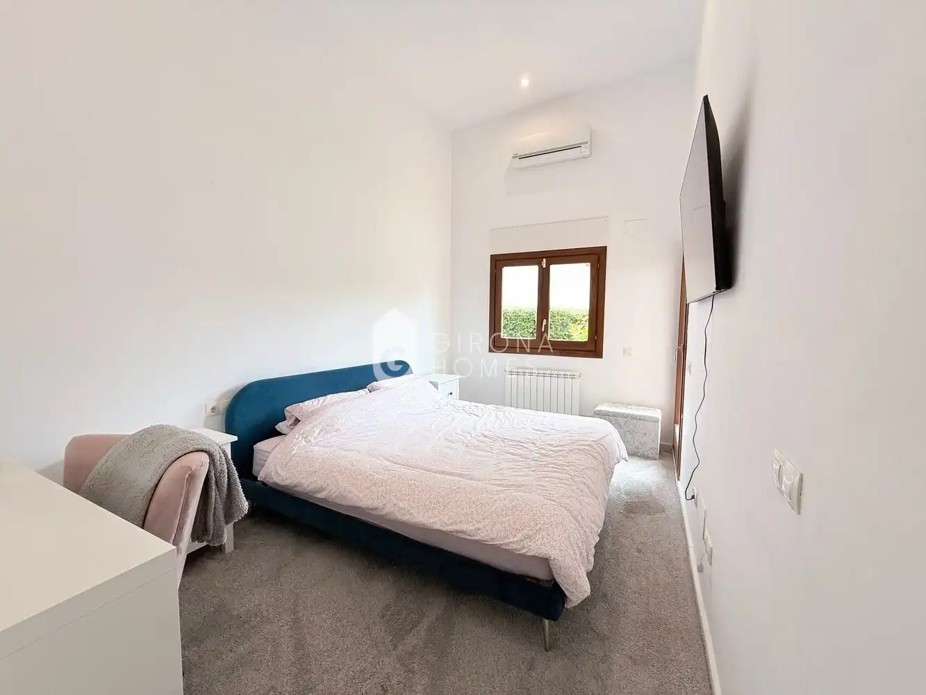 Schlafzimmer von Haus oder Chalet zum Verkauf in Sant Julià de Ramis mit Klimaanlage, Heizung und Privatgarten