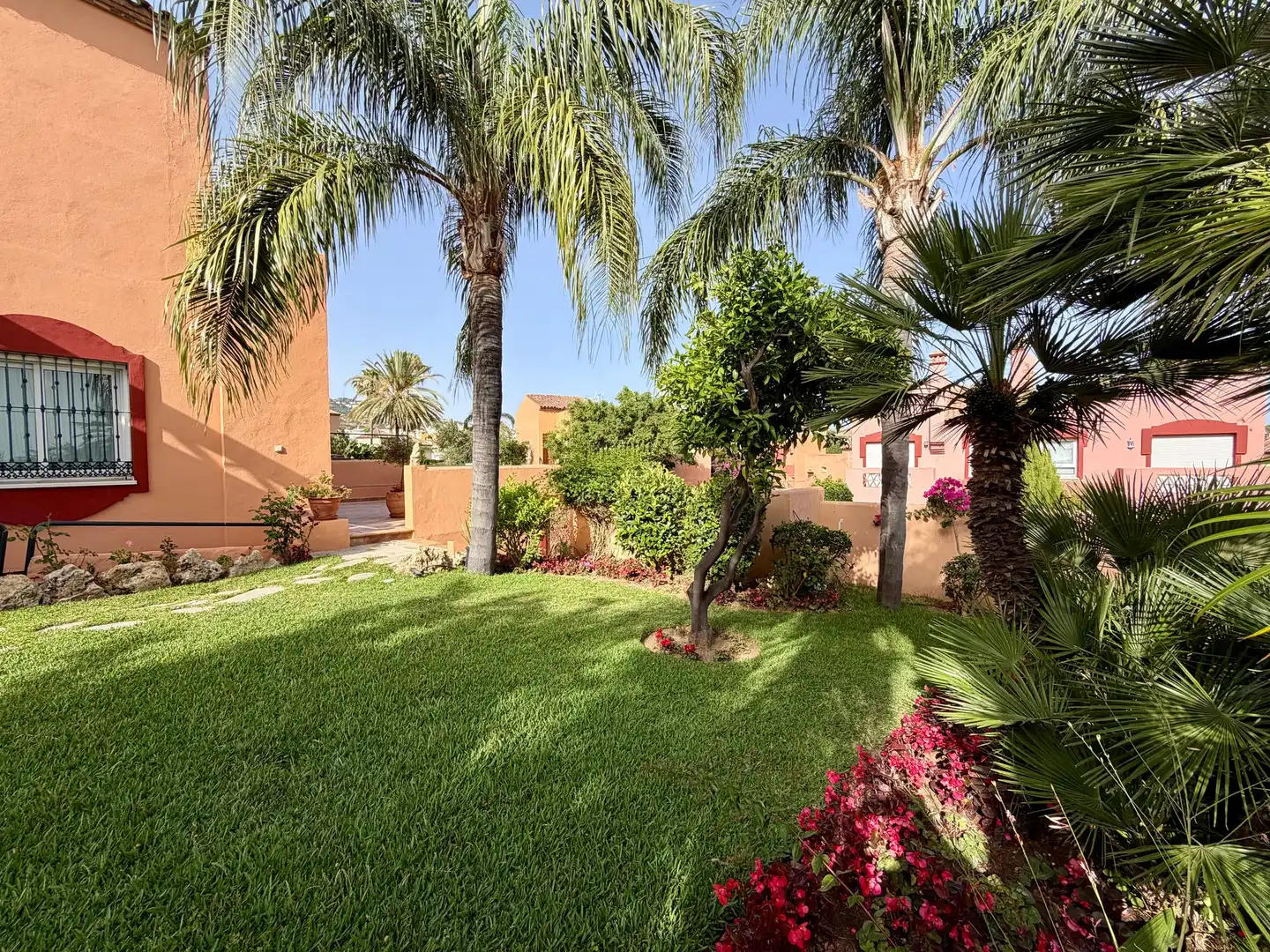 Garden of Detached homes for sale in Marbella  with Terrace and Balcony