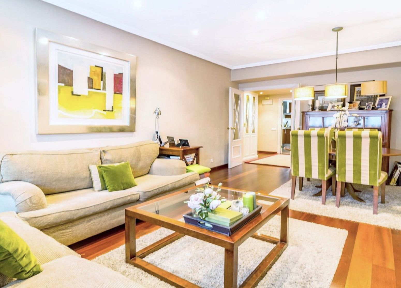 Living room of Flat for sale in Oviedo   with Heating, Terrace and Storage room