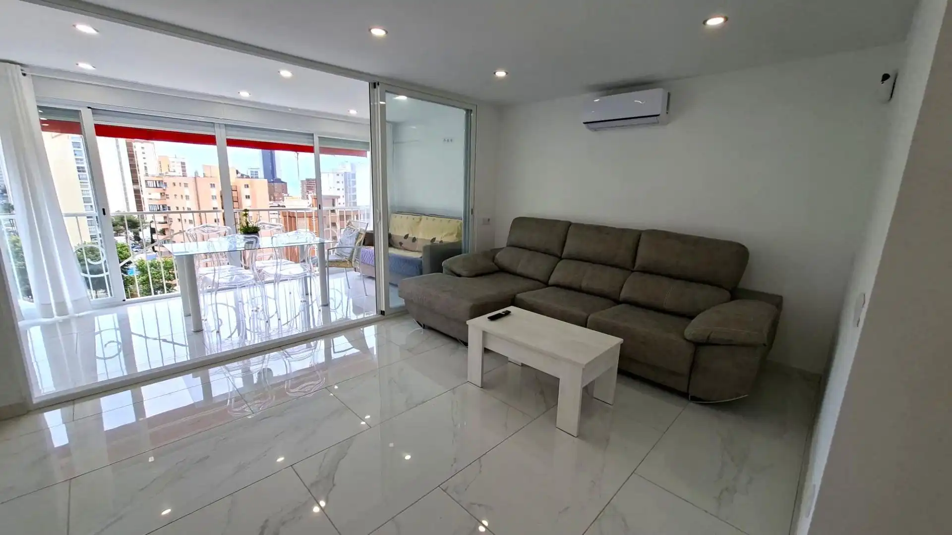 Living room of Apartments for sale in Rincón de Loix