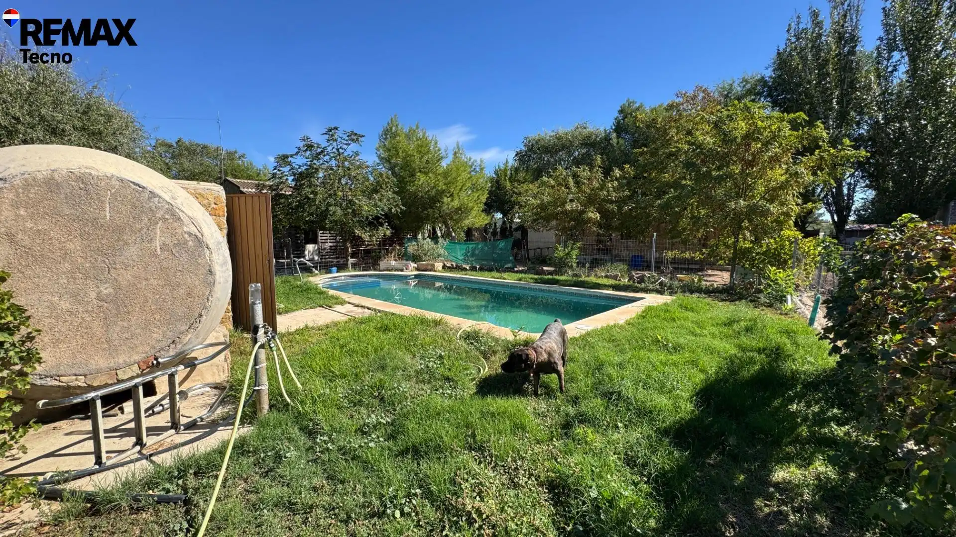 Piscina de Finca rústica en venda en La Puebla de Almoradiel, Toledo