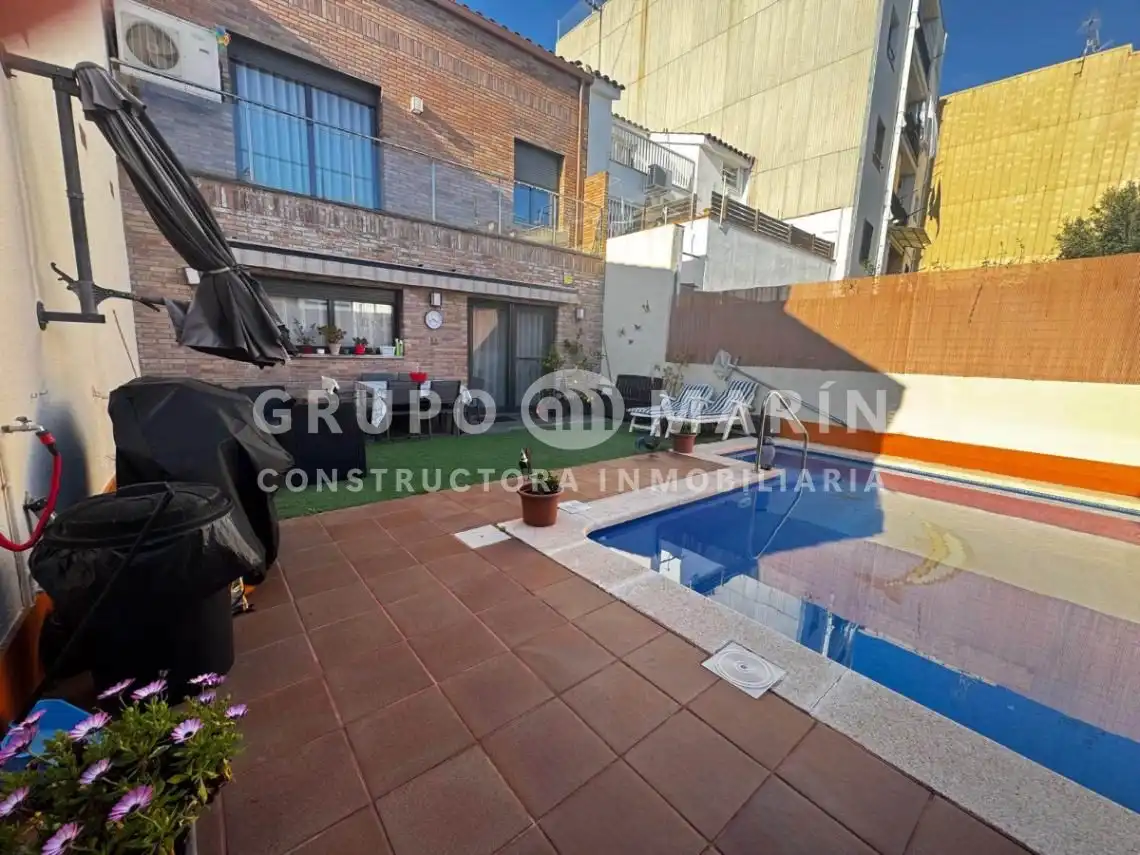Maison avec jardin à vendre à Gran Via De Lluís Companys