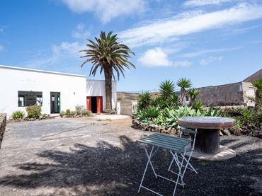 Maison mitoyenne avec jardin à vendre à Ye