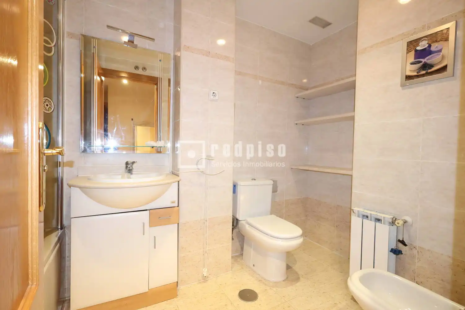 Bathroom of Duplexes for sale in Madrid  with Air Conditioner, Heating and Private garden