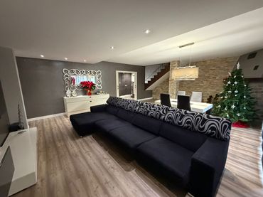 Casa amb balcó en venda a Carrer Camí del Riu