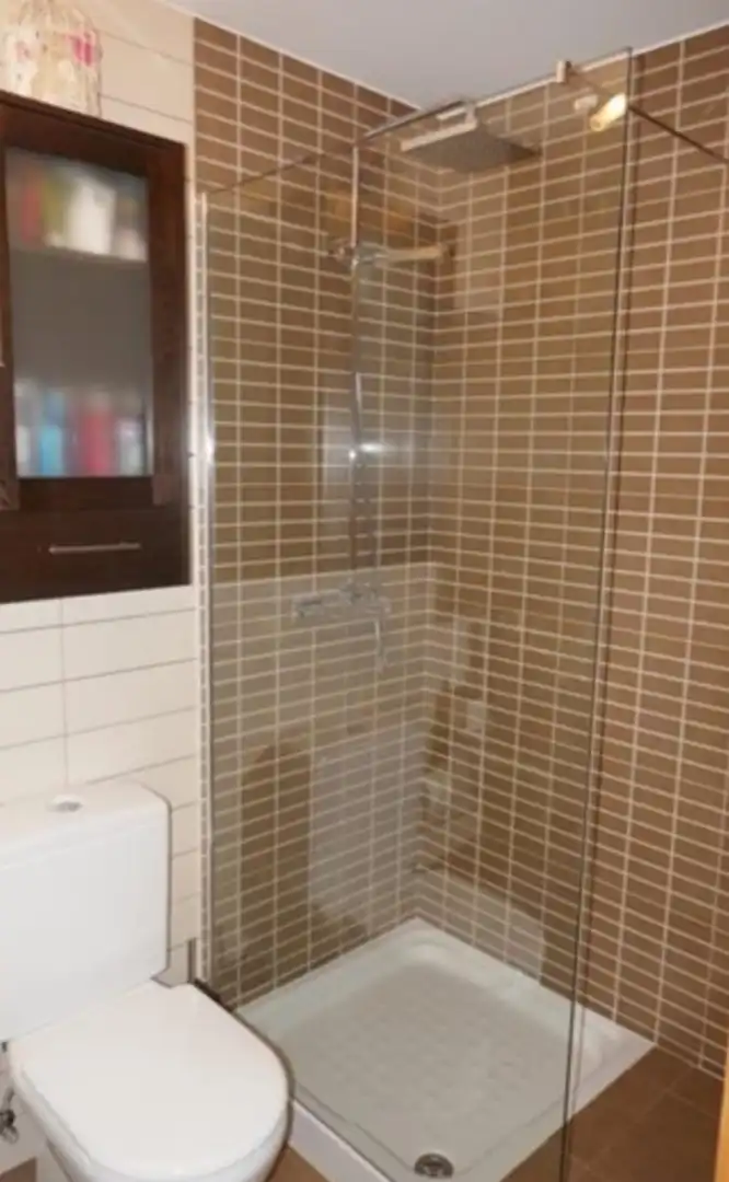 Bany de Casa o xalet en venda en Fuensaldaña amb Calefacció