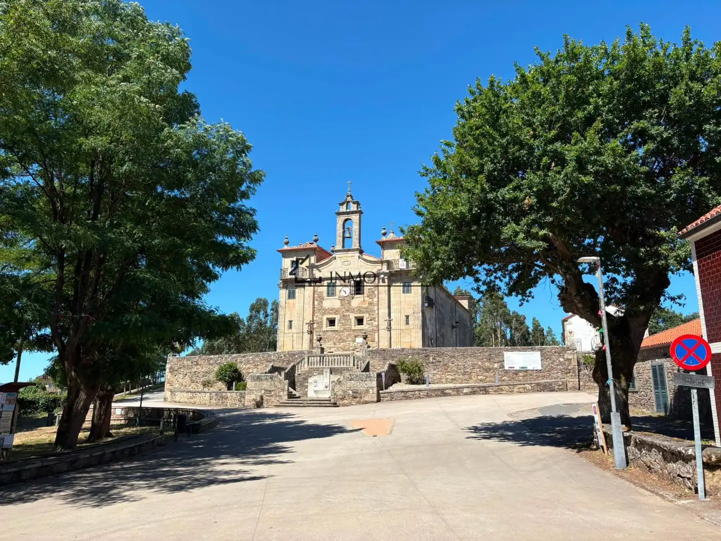 Houses for sale in CORPIÑO - SANTA EULALIA DE LOSON, Lalín