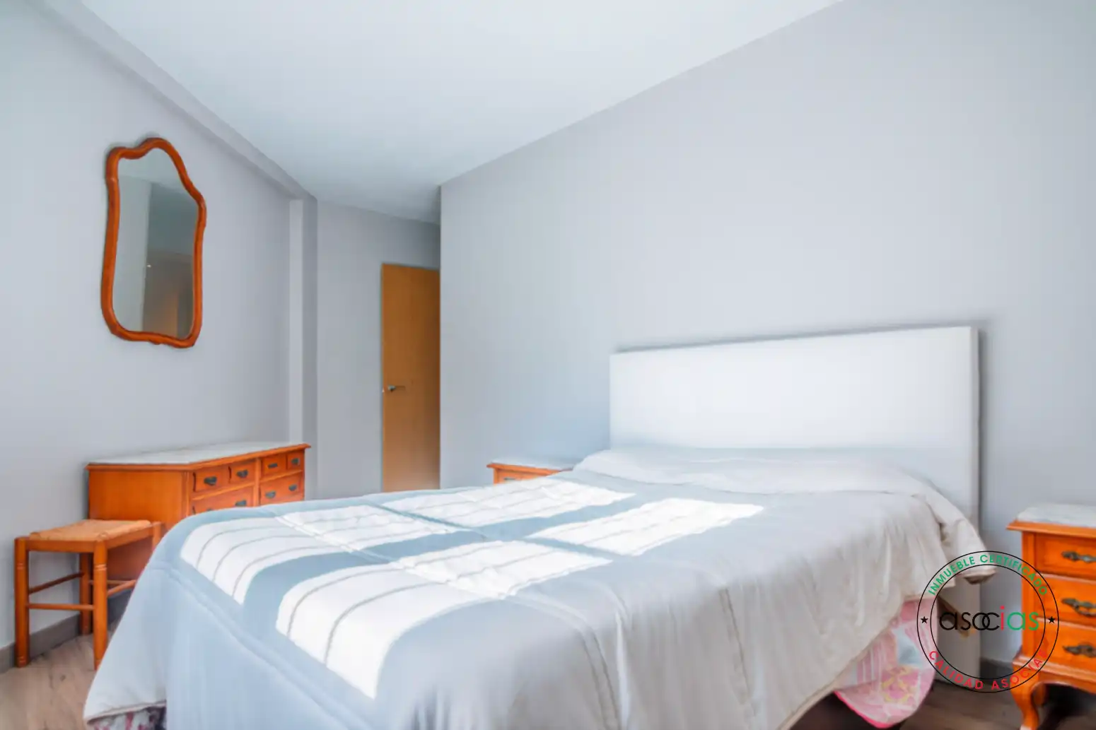 Bedroom of Flat for sale in Gijón   with Furnished