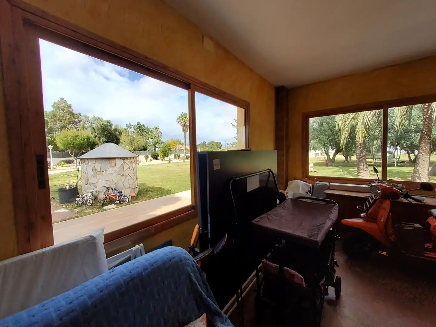 Living room of Houses for sale in San Vicente del Raspeig / Sant Vicent del Raspeig  with Air Conditioner, Heating and Private garden