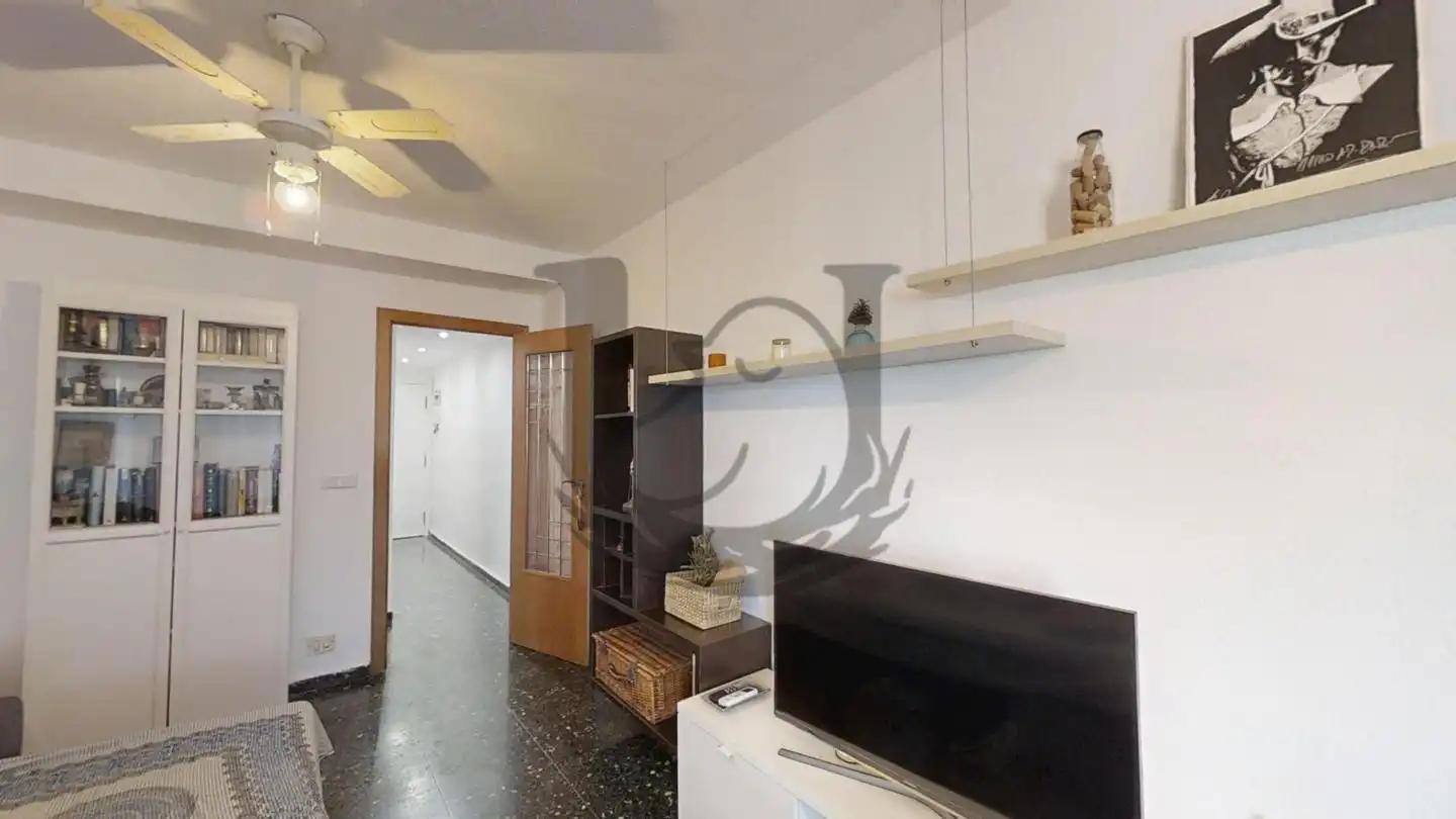 Flat for sale in Silla  with Air Conditioner and Terrace