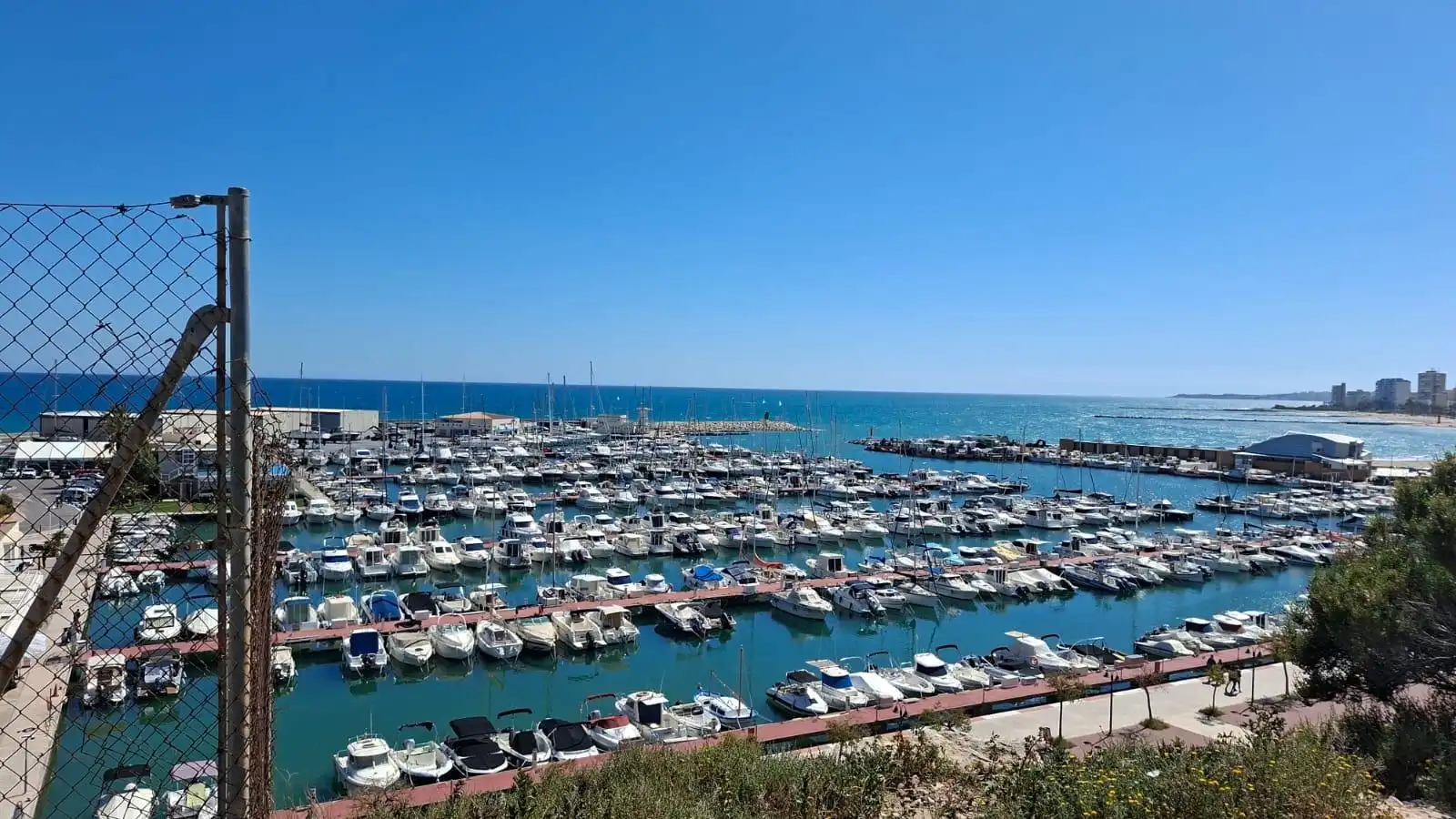 Parking of Apartments for sale in El Campello  with Air Conditioner, Heating and Private garden