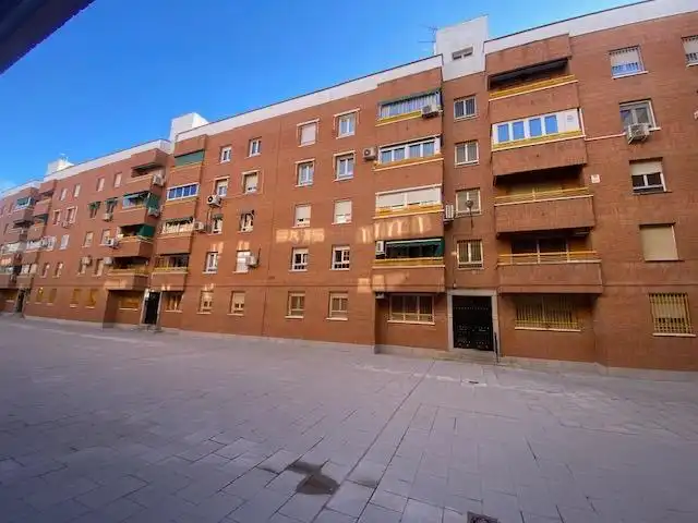 Vista exterior de Piso en venta en Getafe con Terraza