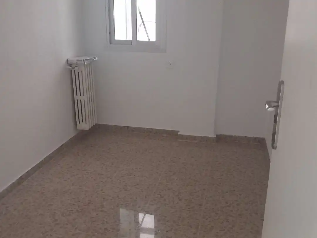 Schlafzimmer von Wohnung zur Miete in Centro