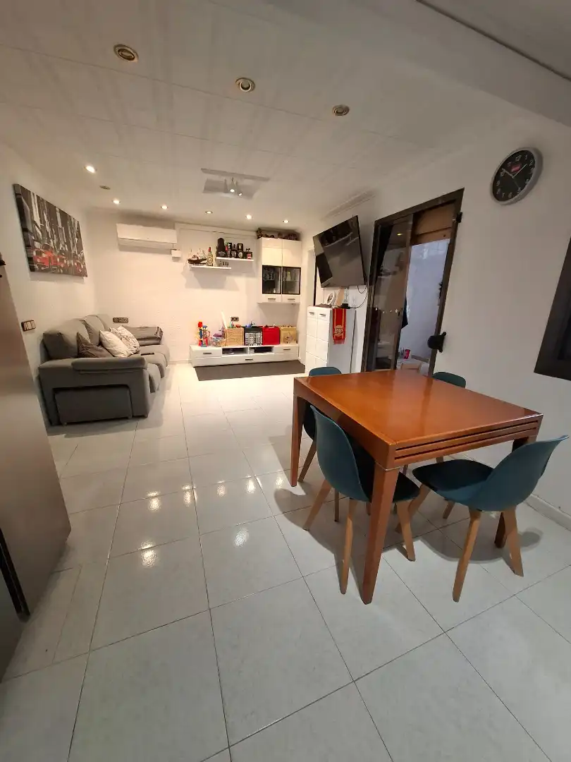 Flat for sale in Salut - Lloreda