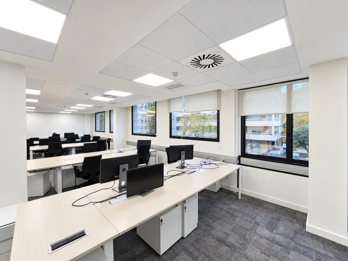 Büro zur Miete in Les Corts