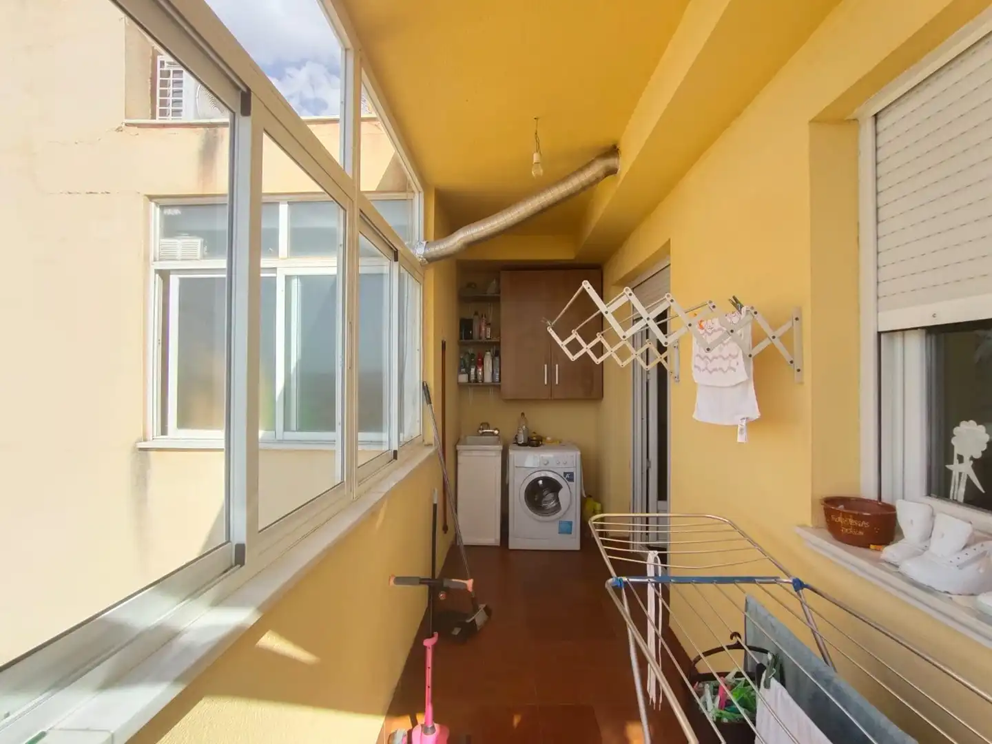 Flat with lift for sale in Avenida Mariana Pineda 35, imagen 2